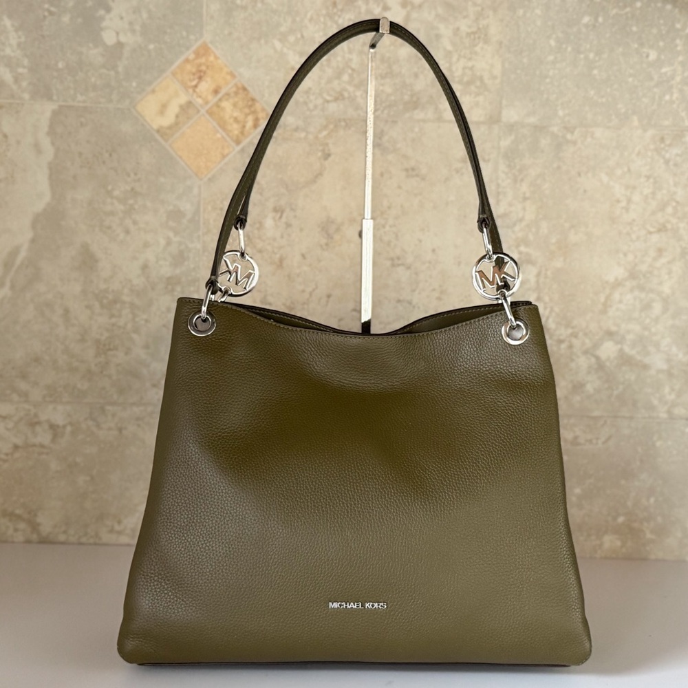 Michael Kors Christina LG Leather Olive Shoulder Bag